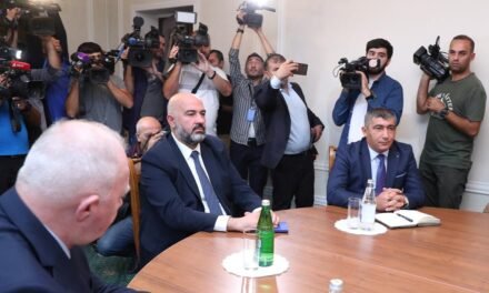 Arménia/Azerbaijão e separatistas arménios do Nagorno-Karabakh iniciamconversações