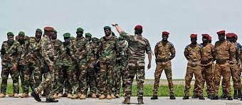 Burkina Faso/ Governo militar autoriza envio de contingente militar para o vizinho Níger