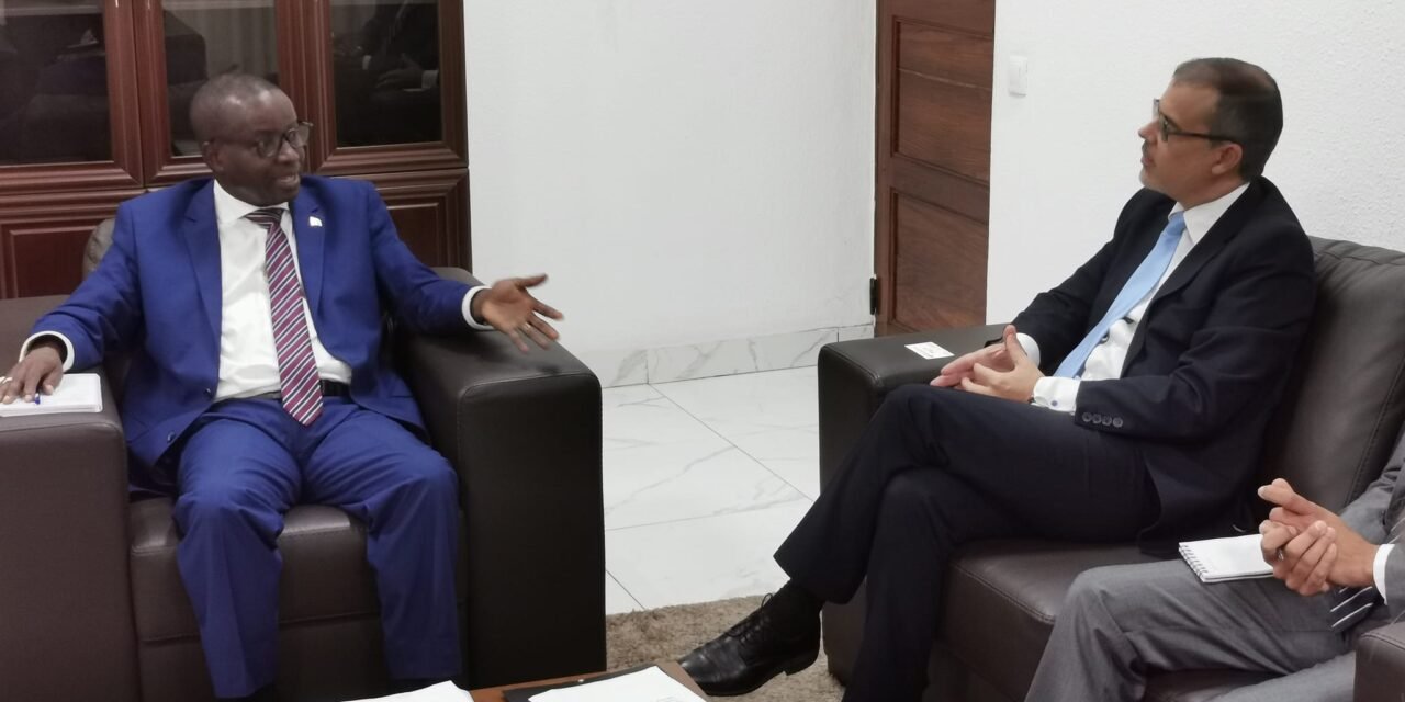 Cooperação/“Portugal disponível para dar assistência técnica à Guiné-Bissau na área das finanças”, diz  embaixador luso