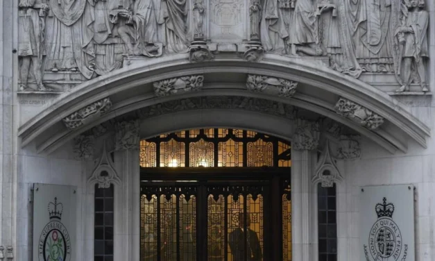  Reino Unido/ Expulsão de migrantes rumo ao Ruanda perante o Supremo Tribunal