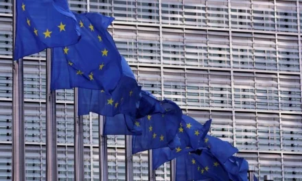 França/Comissão Europeia abre procedimento a Portugal por vistos da CPLP