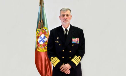 Forças Armadas/Chefe do Estado-maior da Armada e Autoridade Marítima portuguesa  visita Marinha Nacional