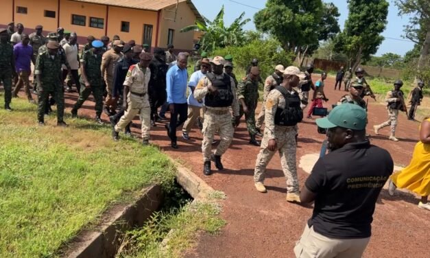 Primeiro-ministro promete colmatar dificuldades do Centro de Instrução Militar de Cumeré