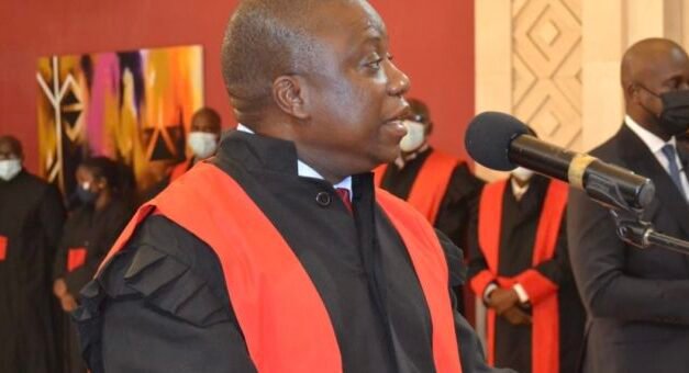 Justiça/Pedro Sambú diz  que “é o legítimo e único” Preidente do STJ e do CSMJ