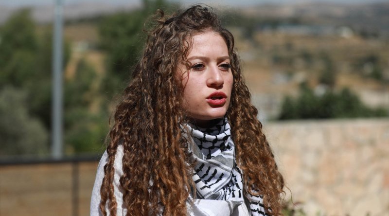 Jerusalém/Exército israelita anuncia detenção de Ahed Tamini, ícone da causa palestiniana