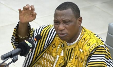 Conacri/ Nove mortos na evasão de Dadis Camará da prisão