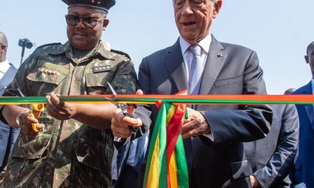 Comemoração do Dia da Independência/Marcelo Rebelo de Sousa inaugura rua com o seu nome em Bissau