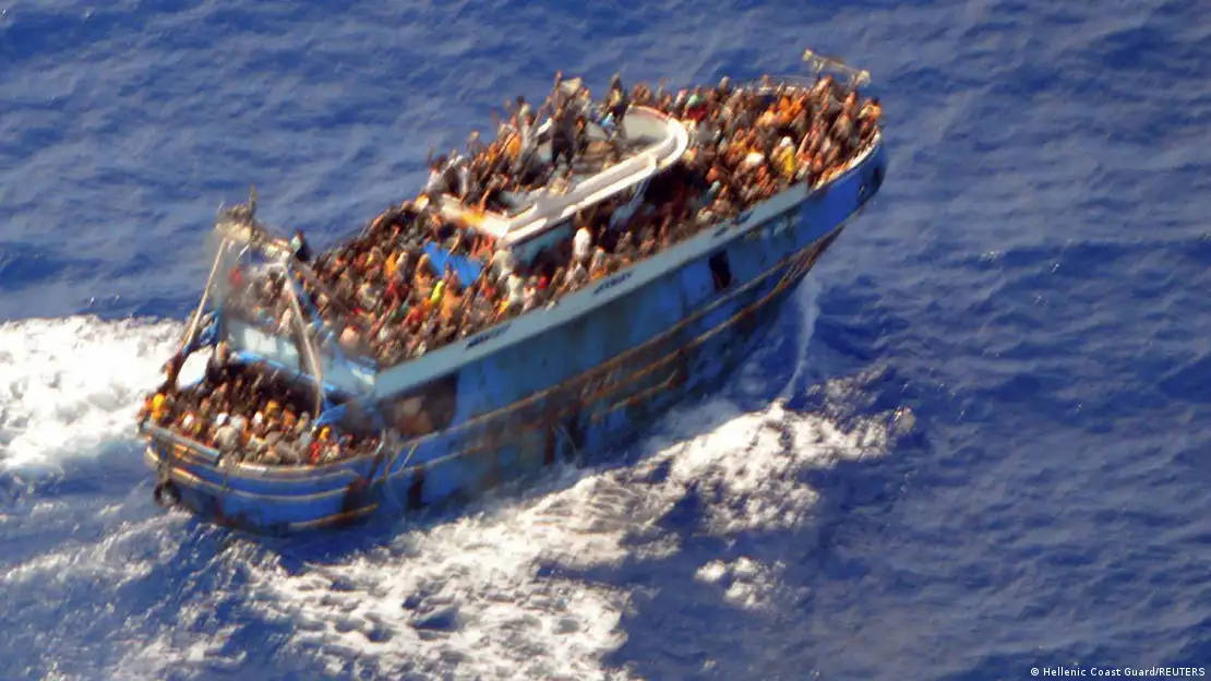 Grécia/Autoridades   investigam atuação da guarda costeira em naufrágio de migrantes