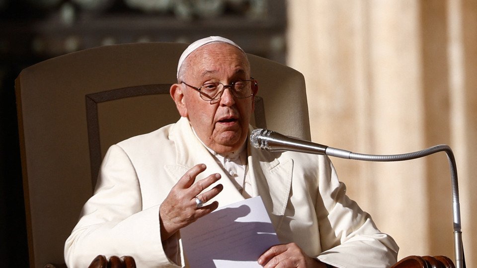 Vaticano/Papa diz que o que está a acontecer “não é uma guerra, é terrorismo”