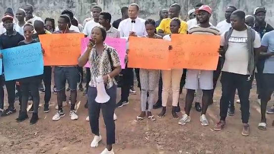 Política/Jovens denunciam “detenção arbitrária” durante manifestação em Bissau