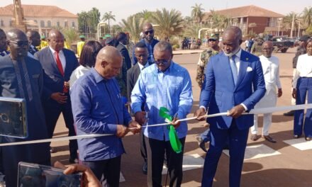 Infraestrutura rodoviárias/Presidente da República inaugura a reabilitada Avenida Amílcar Cabral em Bissau