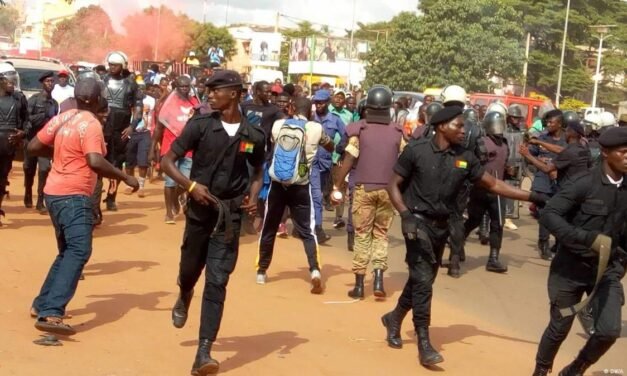 Sociedade/LGDH se manifesta contra proibição de manifestação contra dissolução do parlamento