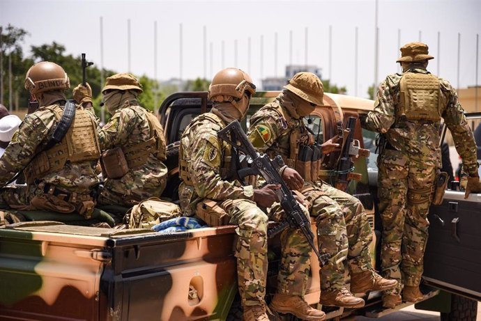      Mali/Junta Militar suspende partidos políticos