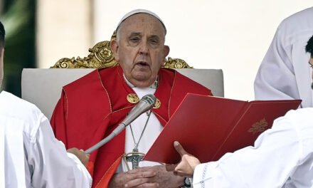 Vaticano/Papa exorta políticos a “parar e negociar” a paz na Ucrânia e Médio Oriente
