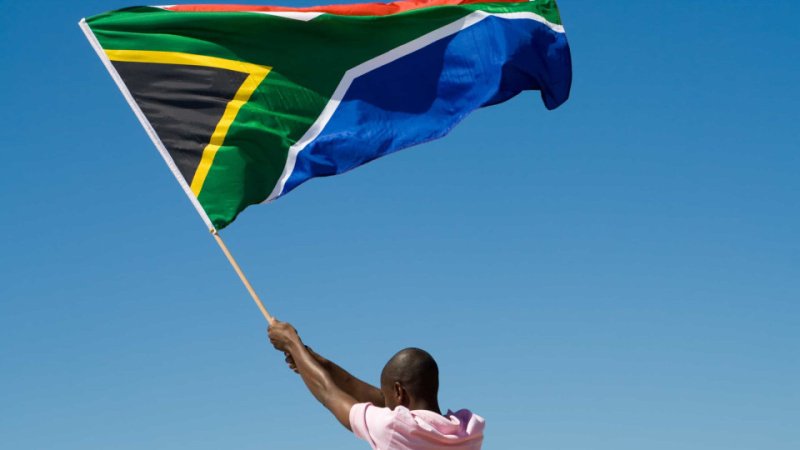 África de Sul/Eleições gerais prometem transição histórica no país