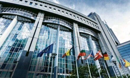 Bélgica/Comissão Europeia lança campanha sobre desinformação