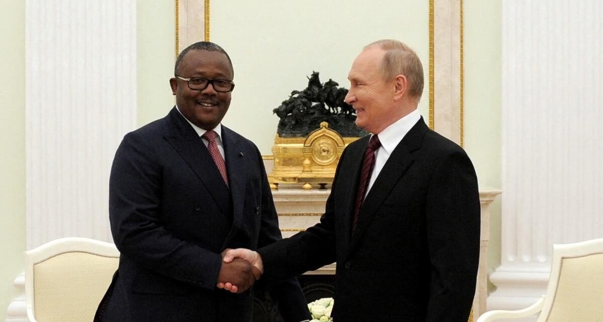 Diplomacia/Presidente guineense visita Rússia