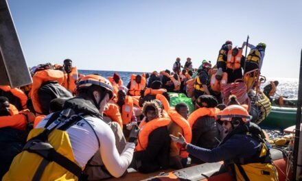 Itália/Mais de 400 migrantes africanos chegaram à Lampedusa  nas últimas 48 horas