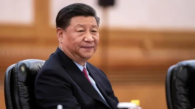 China Popular/”Quanto mais poderosa for a China, mais aumenta a esperança da paz no mundo”,diz Jinping