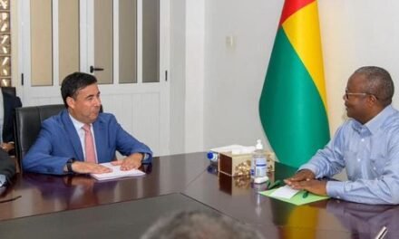 Secretário de Estado dos Negócios Estrangeiros de Portugal anuncia construção da Escola portuguesa em Bissau