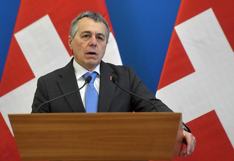 Berna/Cimeira na Suíça será “primeiro passo” para paz na Ucrânia, diz MNE suíço