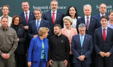 Suíça/ Líderes pedem esforço para acabar guerra em conferência pela paz na Ucrânia
