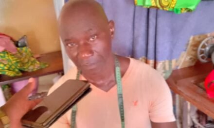 Dia Mundial do Alfaiate/”Não é difícil ser costureiro na Guiné-Bissau, o essencial é ser profissional”, diz Mário Nilson Gomes(Nitchon)