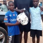 Jogador de origem guineense do  BAYERN visita ALDEIA SOS em Bissau