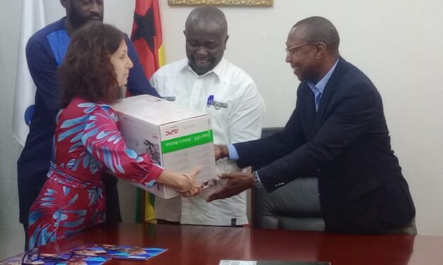 PNUD doa equipamentos informáticos ao Governo guineense para   modernização da Administração Pública