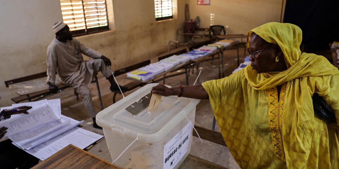 Senegal/Partido no poder está bem na contagem