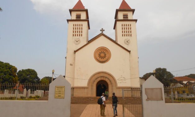 Bispo de Bissau apela políticos guineenses à pensarem no  interesse nacional   