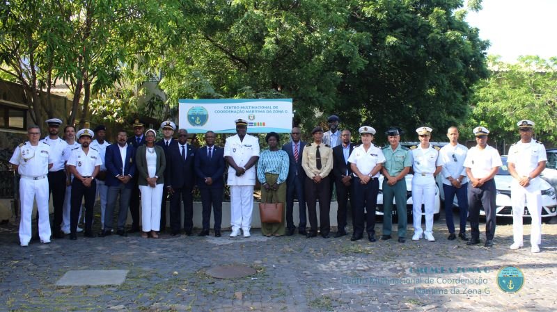 Senegal/Chefes  da marinha de    quatro países da África Ocidental reunidos em Dacar