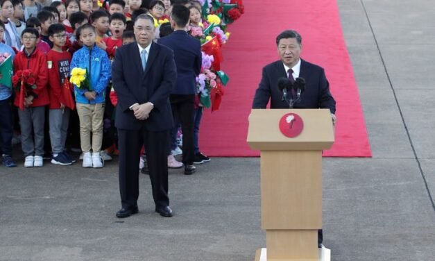 Macau/Presidente chinês Xi Jinping elogia integração de Macau e aprova novo líder