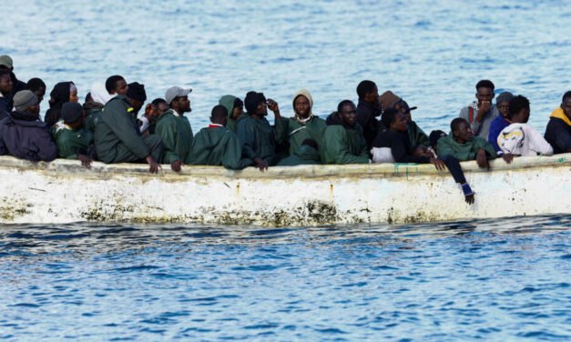 Espanha/ Recorde histórico de migrantes clandestinos nas Canárias em 2024
