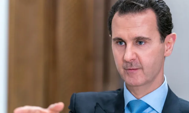 Síria/ Assad fugiu depois de Moscovo ter recusado pedido para criar mini estado