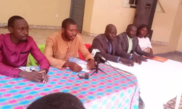 Regiões/ Presidente do PS anuncia realização de congresso para  29 de março