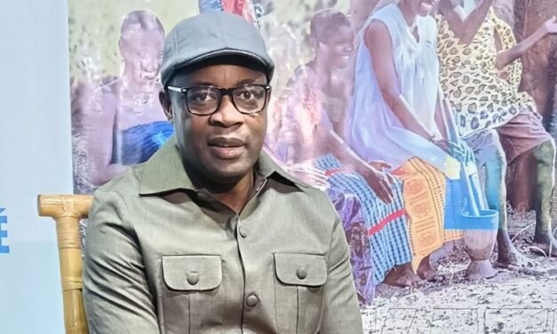 Jornalista Mussa Baldé dirige filme que denuncia trabalho infantil e casamento forçado 