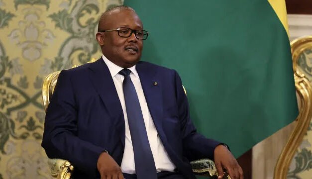 Presidente da República nomeia chefe do Estado-Maior Particular e Presidente para Tribunal Militar