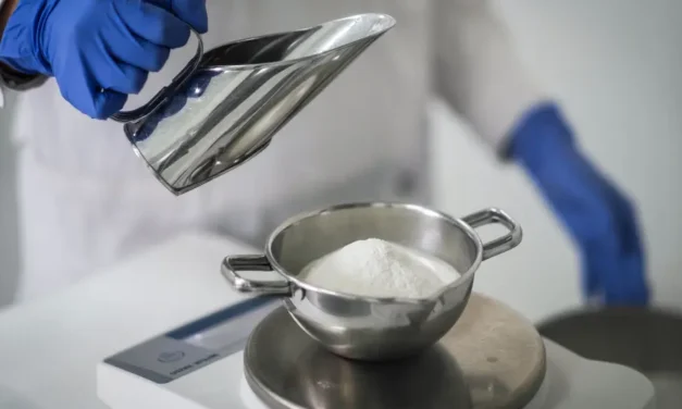 Moçambique/Governo quer entrar na produção de medicamentos e reduzir dependência