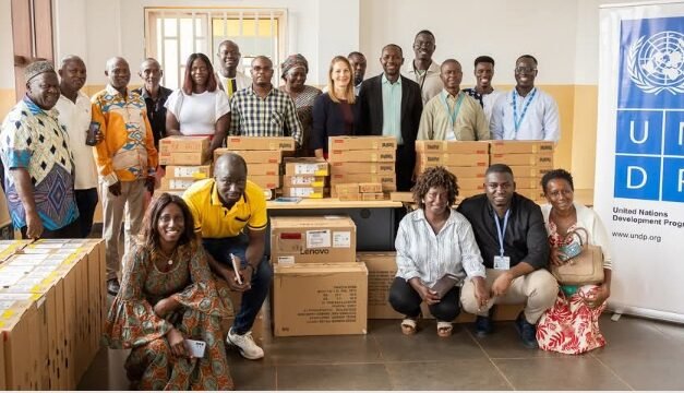 PNUD reforça  capacidades  do INASA com  disponibilização de 28 computadores para a melhoria do sistema de informação Sanitária