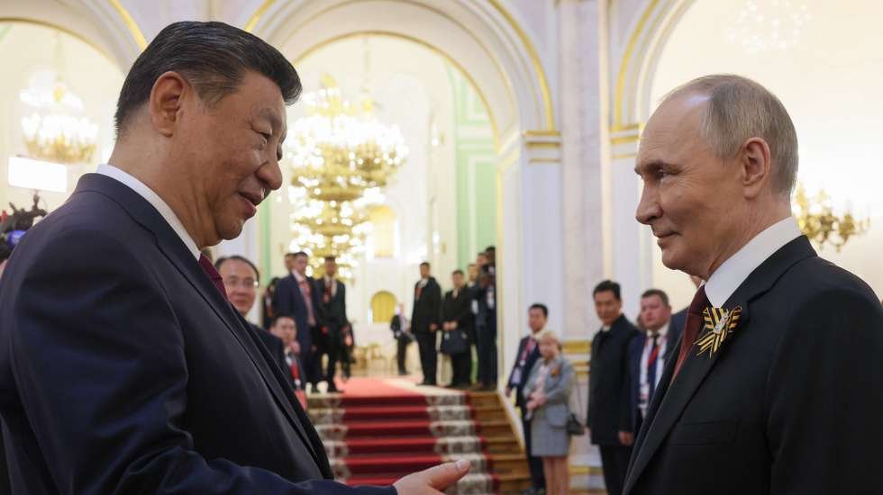 China/Xi Jinping encoraja Putin a melhorar relações com Estados Unidos