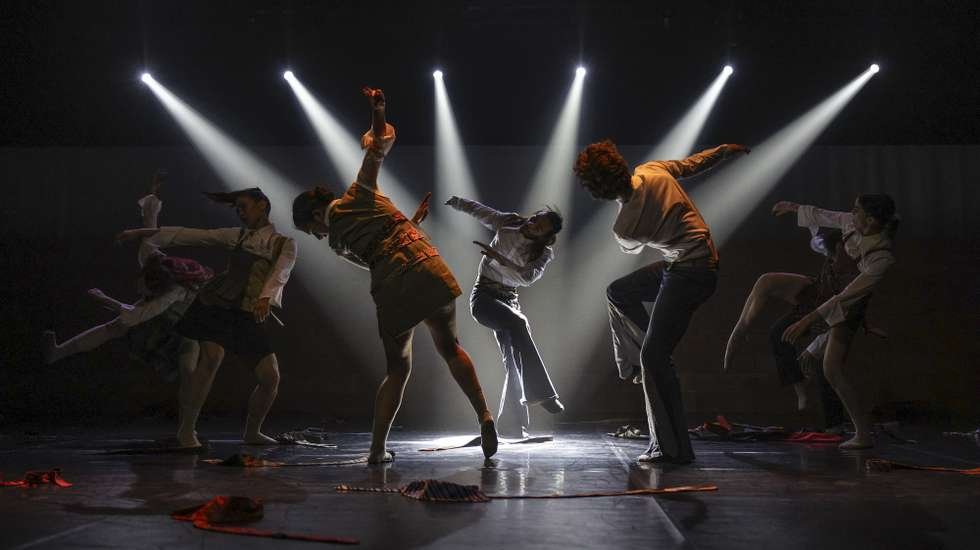 Moçambique/Dezasseis artistas lusófonos em residência artística