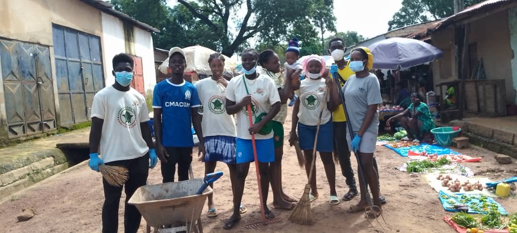 Regiões/Grupo “Cumpuduris de Paz” de Setor de Bissorã promove limpeza ao Mercado Central da comunidade