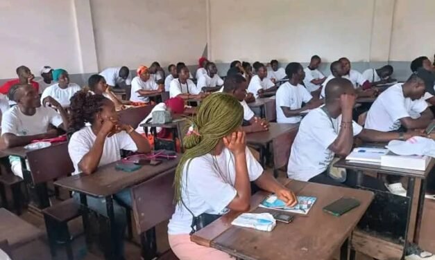 Regiões Juventude de Farim comemora dia Mundial pela Paz e Segurança na Guiné-Bissau