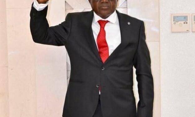 Fernando Gomes toma posse como novo Procurador-Geral da República