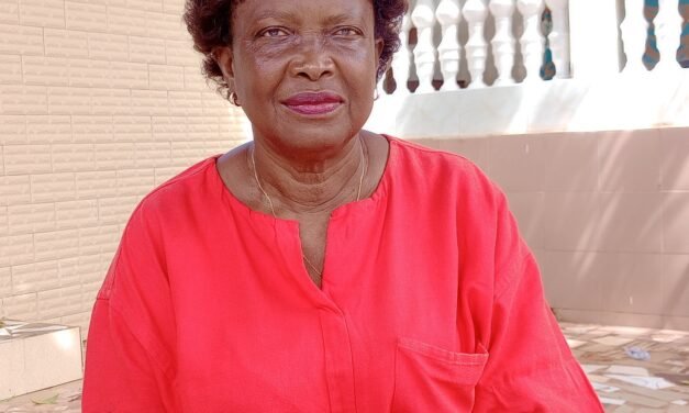 50º aniversário da ANG / Ex-tesoureira da ANG Emília Nhaga enaltece empenho dos profissionais deste órgão de informação