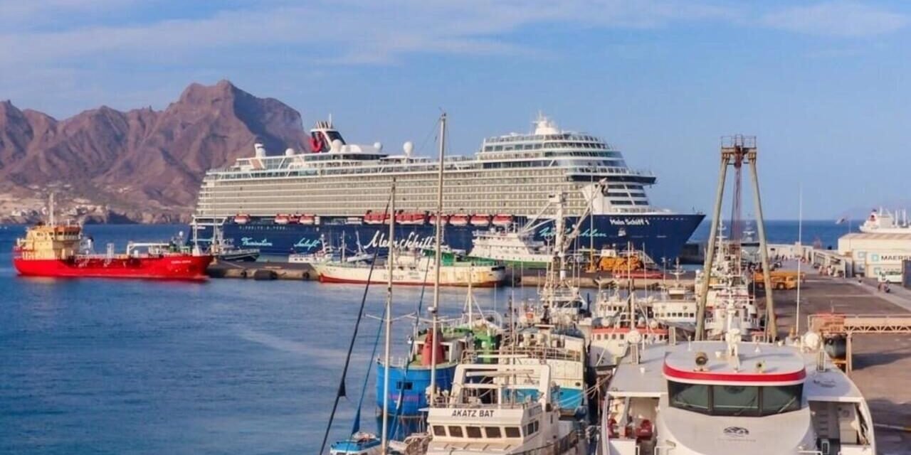 Cabo Verde/Administração dos Portos recusa entrada de navio suspeito de transportar munições para Israel