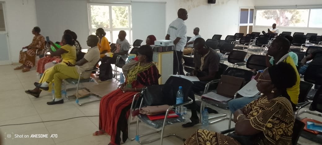 Regiões/Simpósio de Canchungo recomenda subvenção às candidaturas das mulheres e pessoas com deficiências para cargos políticos