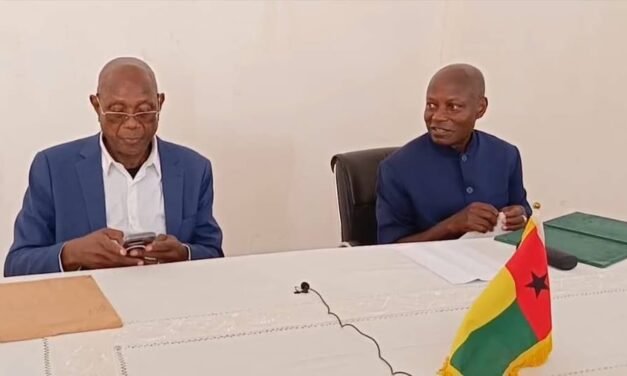 Colide G-B apresenta ex-Presidente da República José Mário Vaz como seu candidato às eleições presidenciais de 23 de Novembro