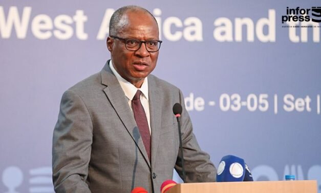 Cabo-Verde/Governo alerta para novo modelo de liberdade de imprensa imposto pela era digital